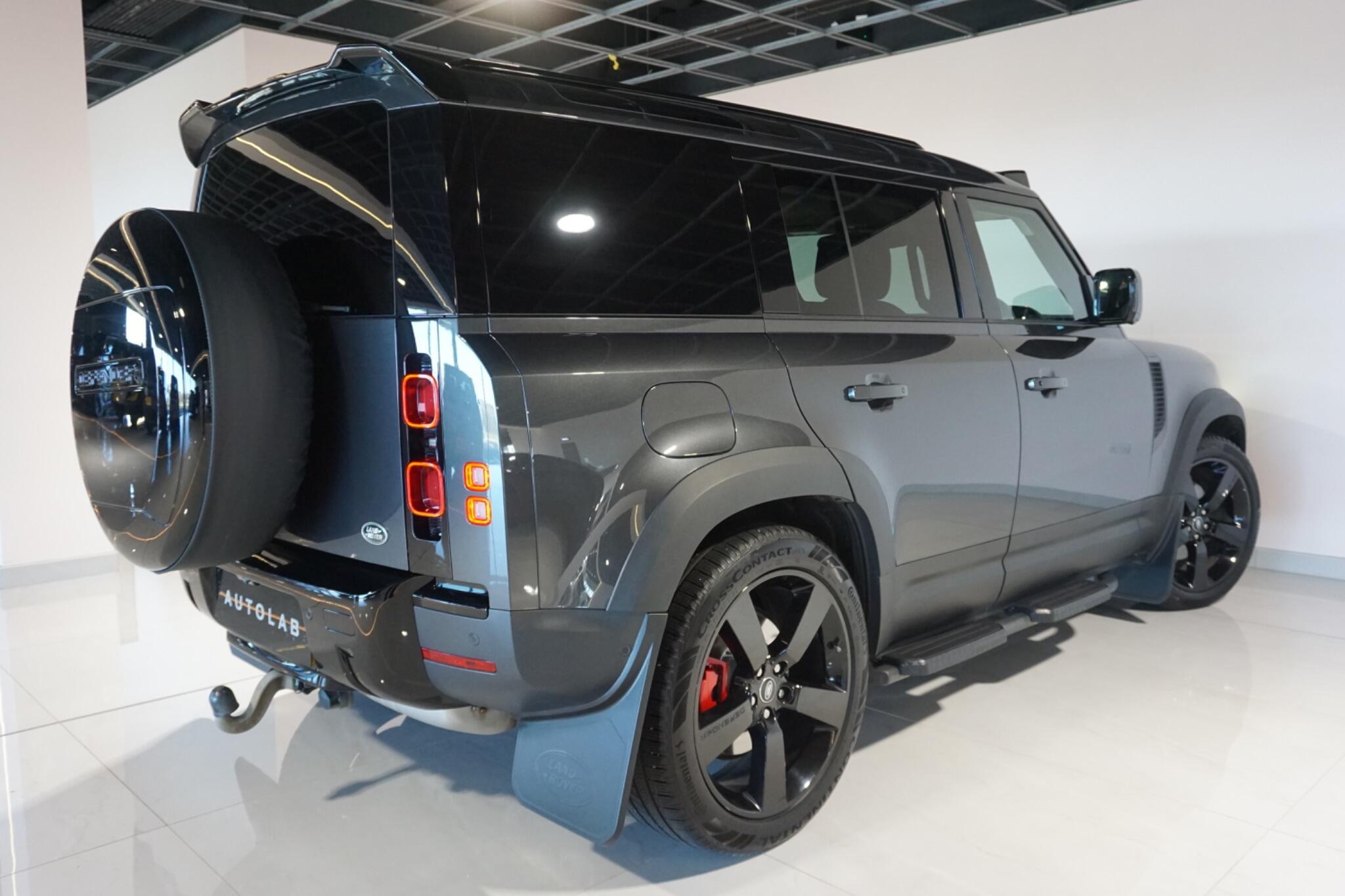 Land Rover Defender 110 3.0 D300 MHEV HSE Hard Top SUV 5dr Diesel Auto 4WD MWB Euro 6 (s/s) (300 ps)